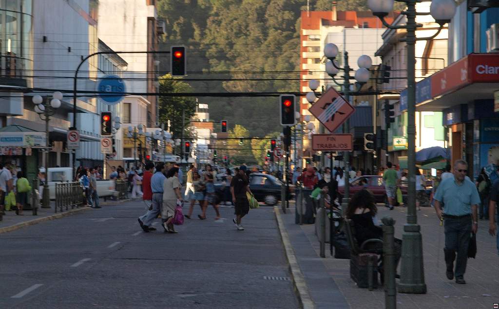 Temuco - ulice V.Mackena.jpg